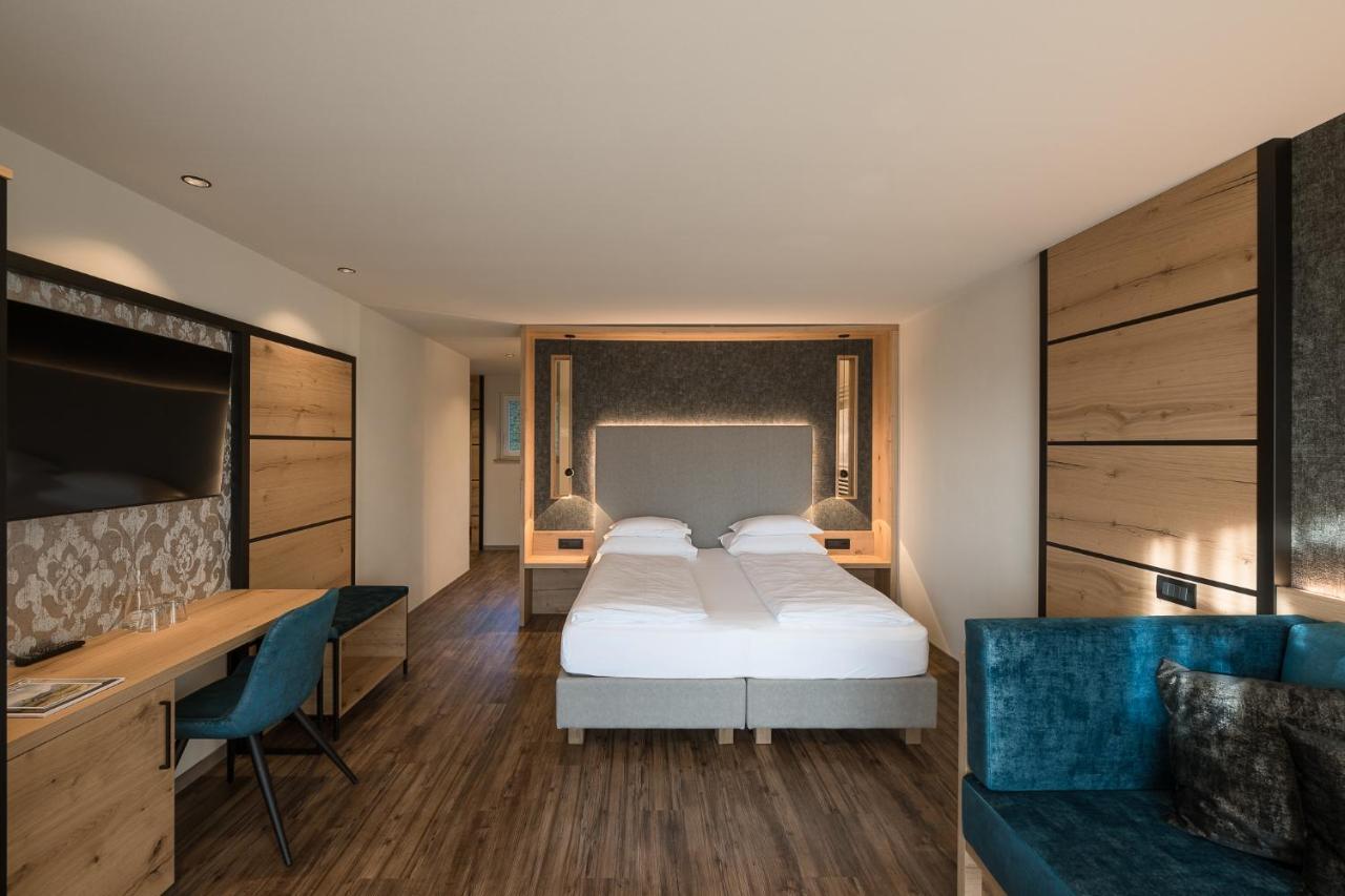Hotel Salten Hafling ภายนอก รูปภาพ
